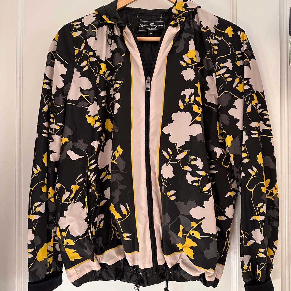 Salvatore Ferragamo women’s jacket Size: 42